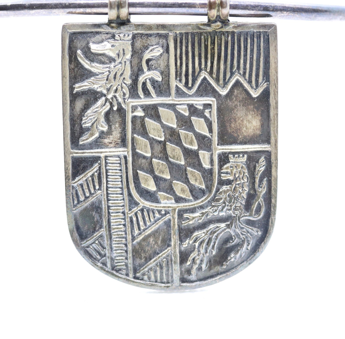 Pre-owned Ilias Lalaounis Sterling Silver Crest Shield Chocker necklace