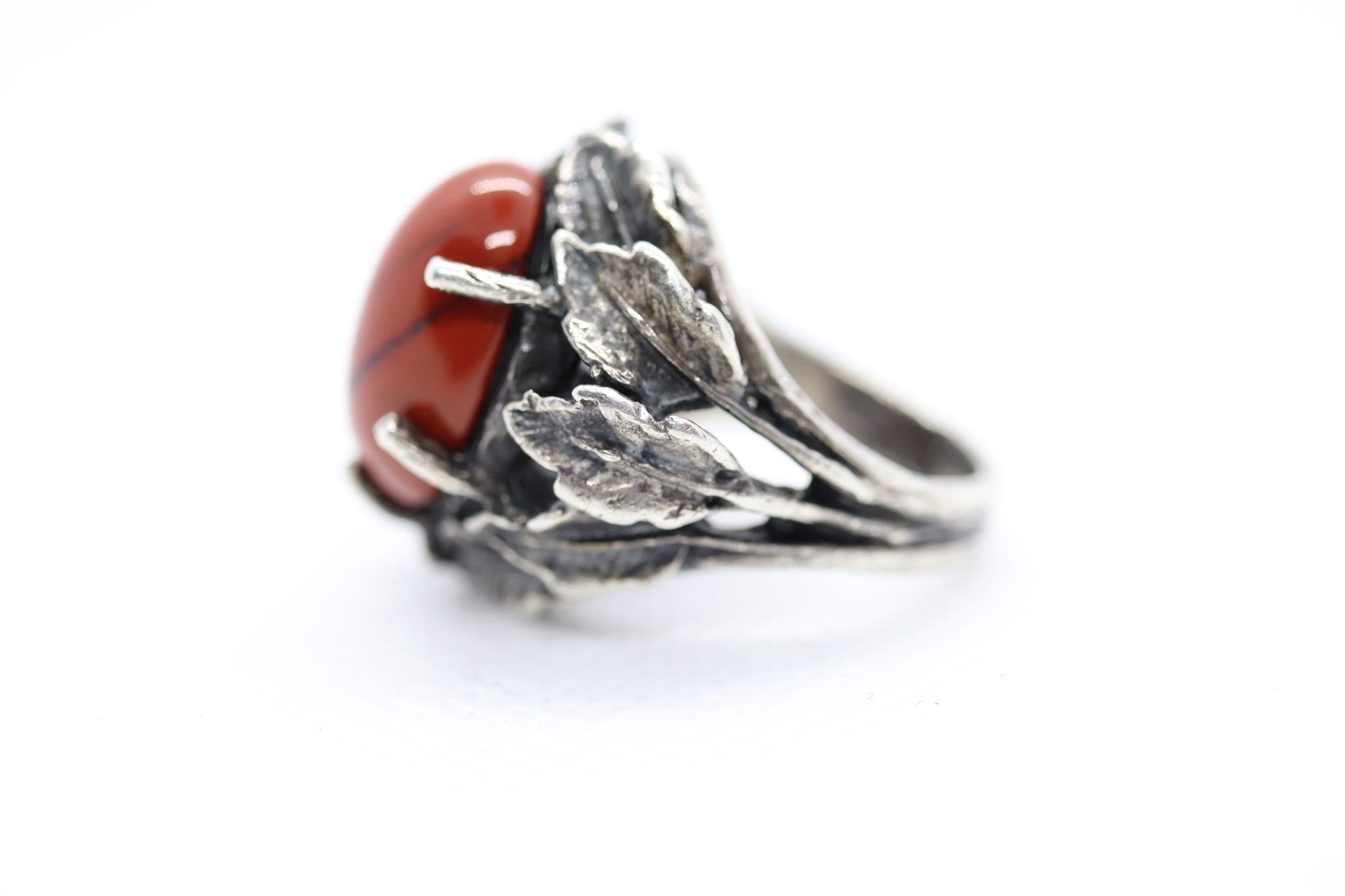 Vintage - Jasper Oval Cabochon - Sterling Silver - leaf motif Ring sz 4.5 women