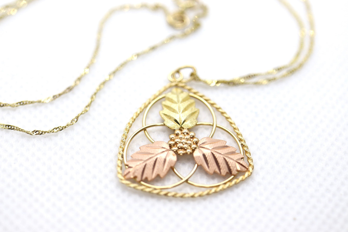 Black Hills Gold Necklace. Vintage 10k Pendant and Necklace made by Black Hills Gold.