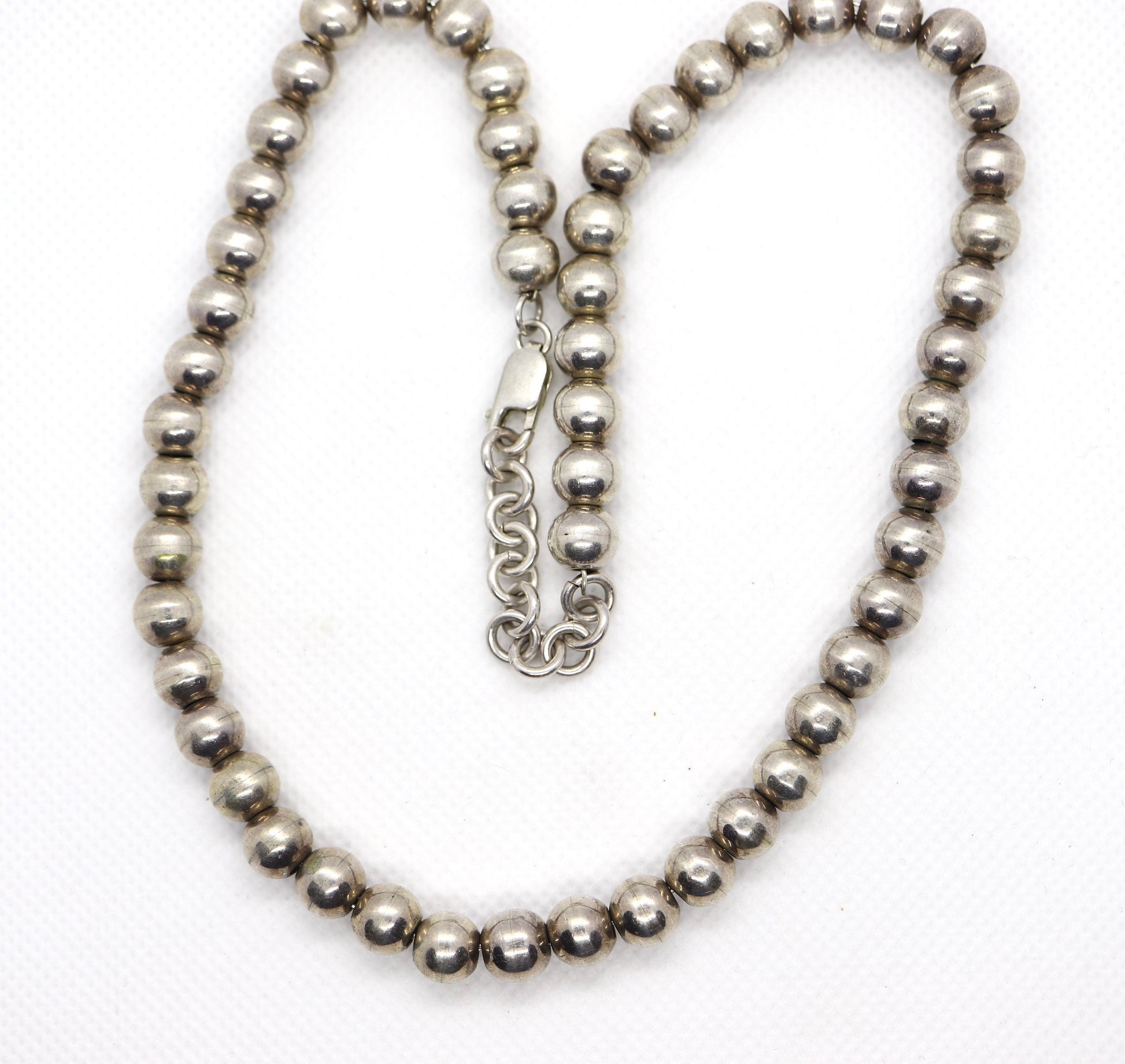 Sterling Silver 925 Bead Necklace. Heavy 8mm beads and 18in length