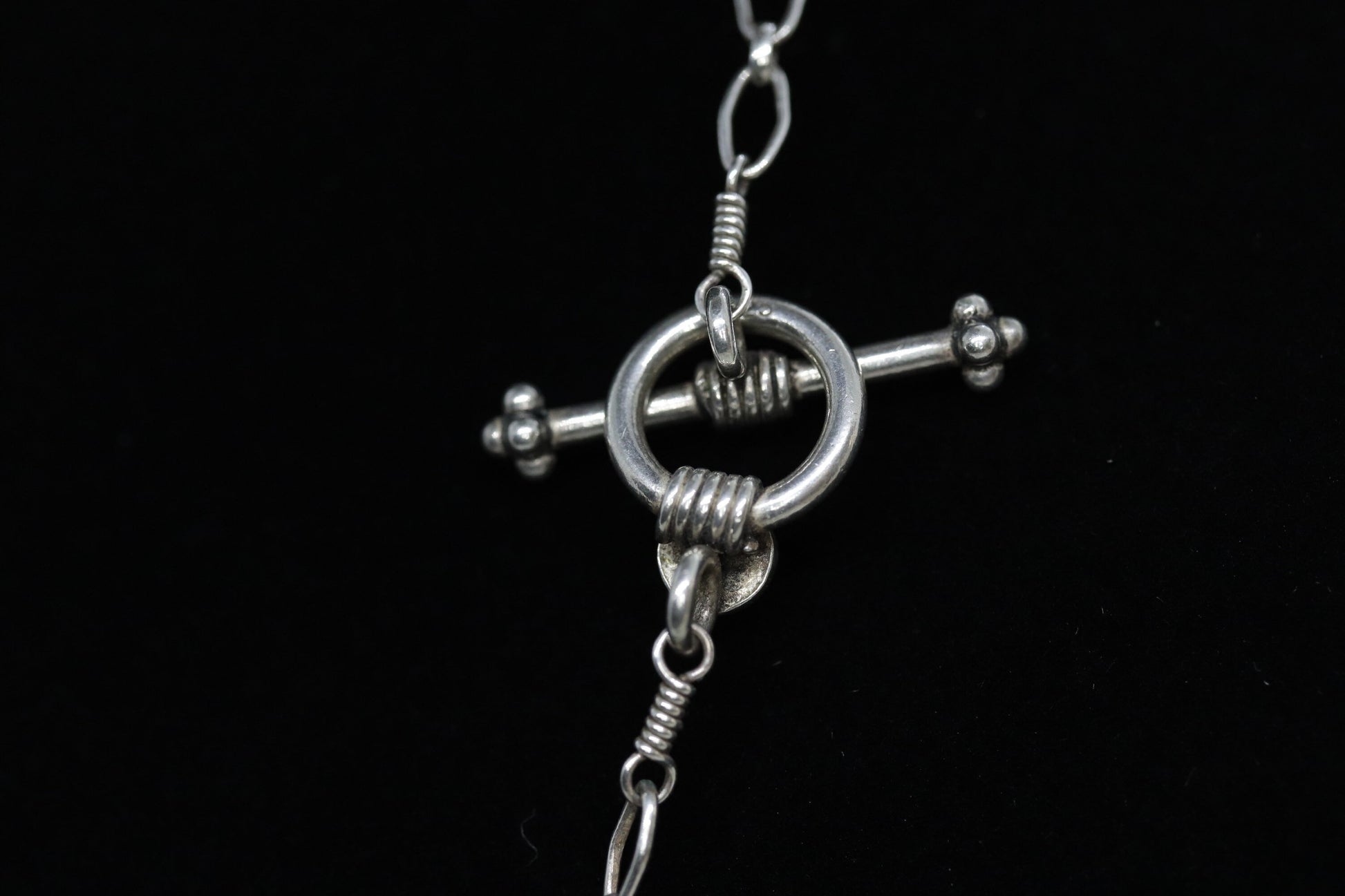 Laura Gibson Necklace. Gibson Sterling Carnelian Dangling Candy multi-gem necklace (549)