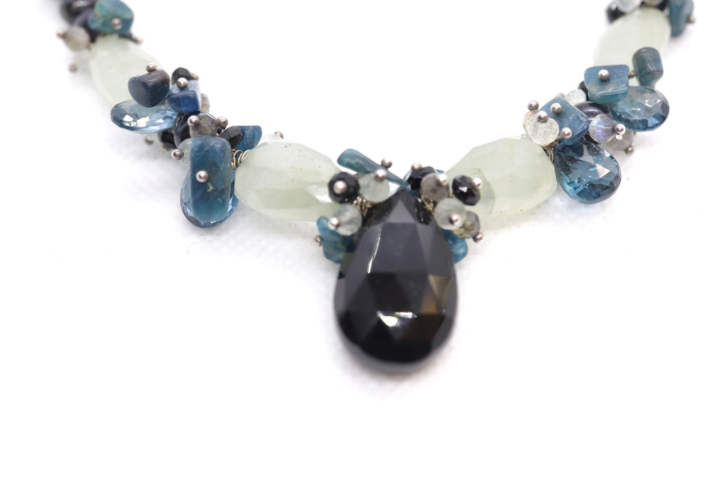 Laura Gibson Necklace. Gibson Sterling Silver Onyx Dangling Candy multi-gem necklace (295)