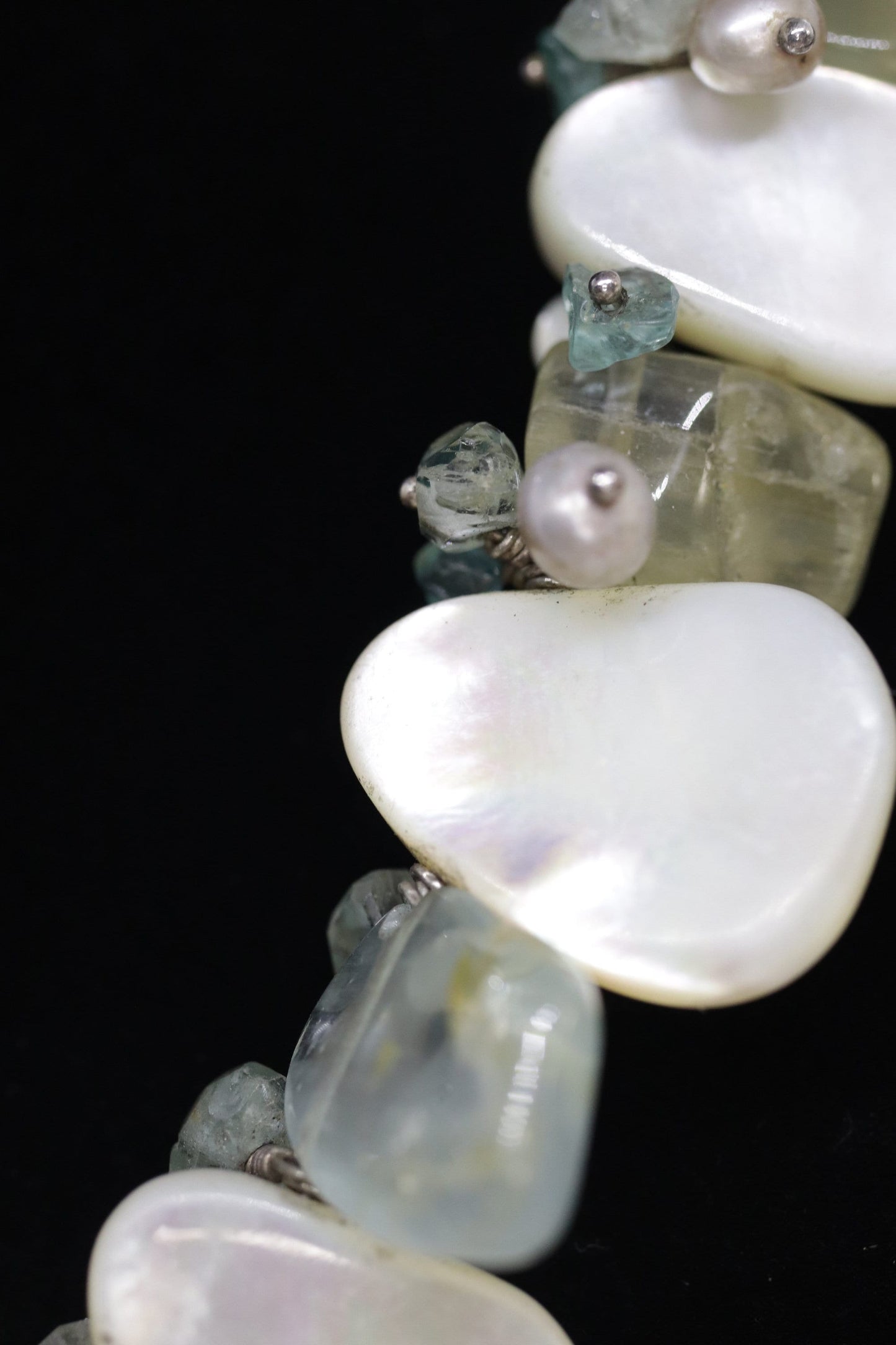 Laura Gibson Necklace. Gibson Sterling Silver Mother of Pearl Dangling Candy multi-gem necklace (459)