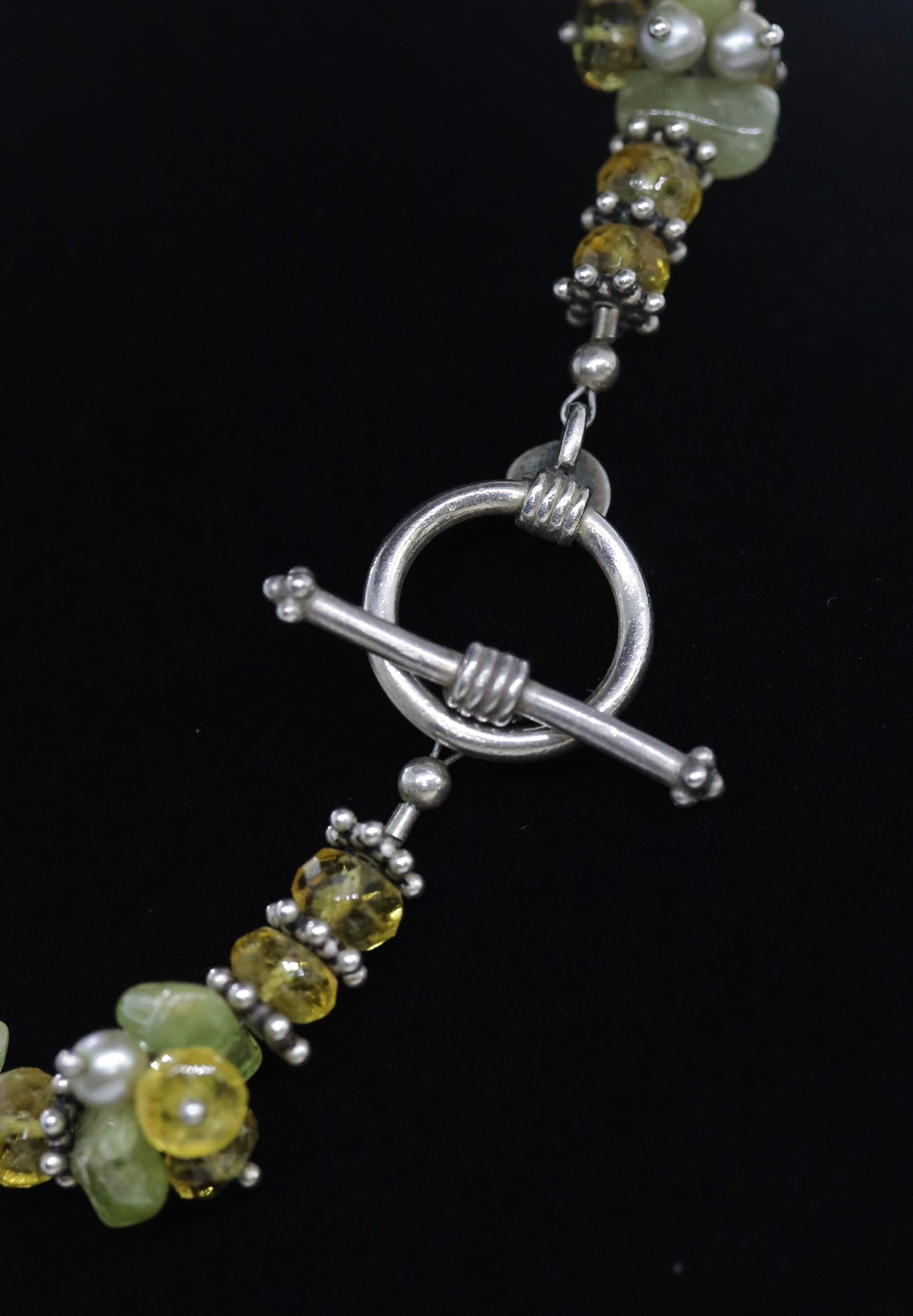 Laura Gibson Necklace Choker. Gibson Sterling Citrine Dangling Candy multi-gem necklace (465)