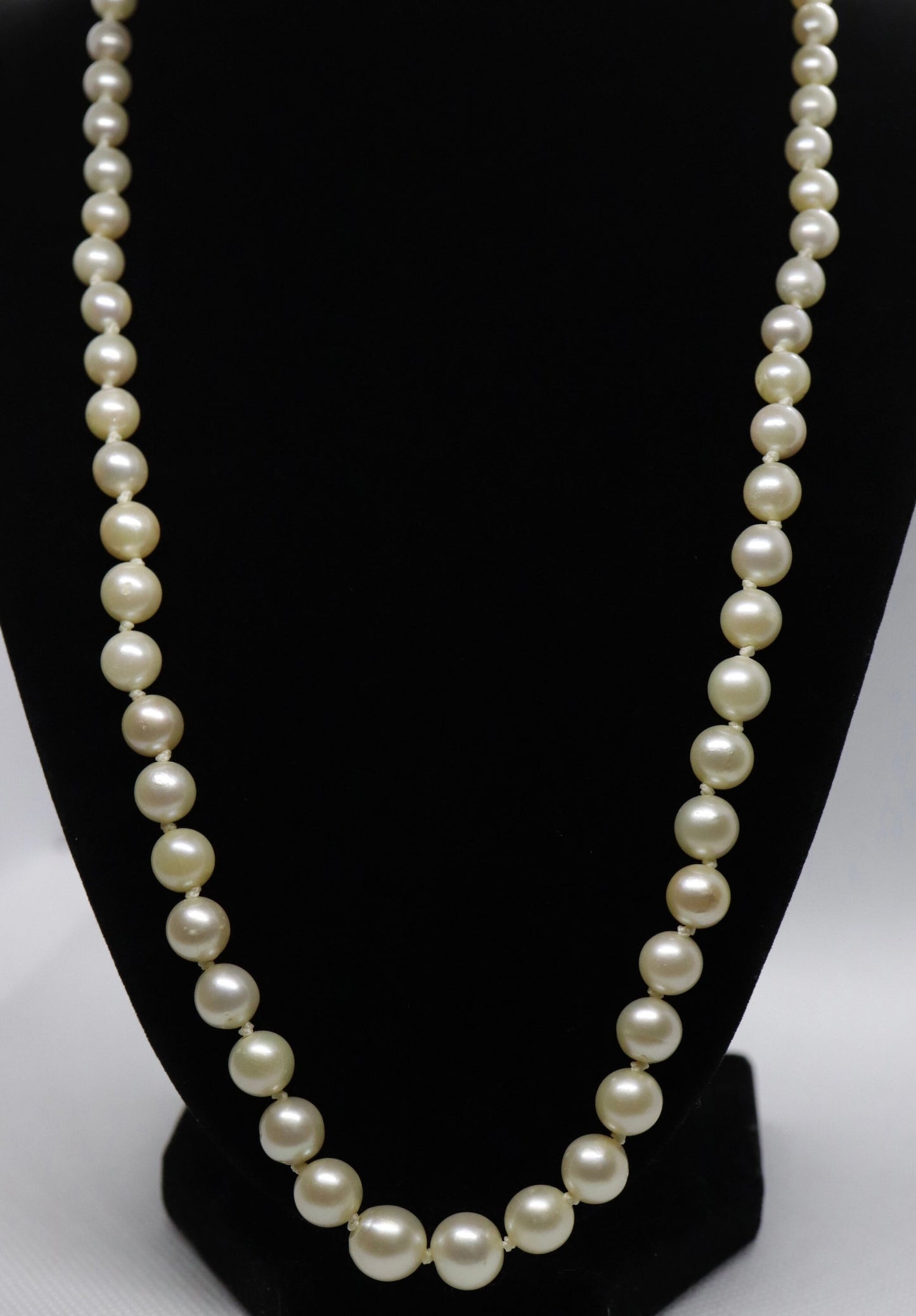 Victorian 6mm-10mm Pearl necklace with Amethyst and pearl seed 14k clasp. 24in