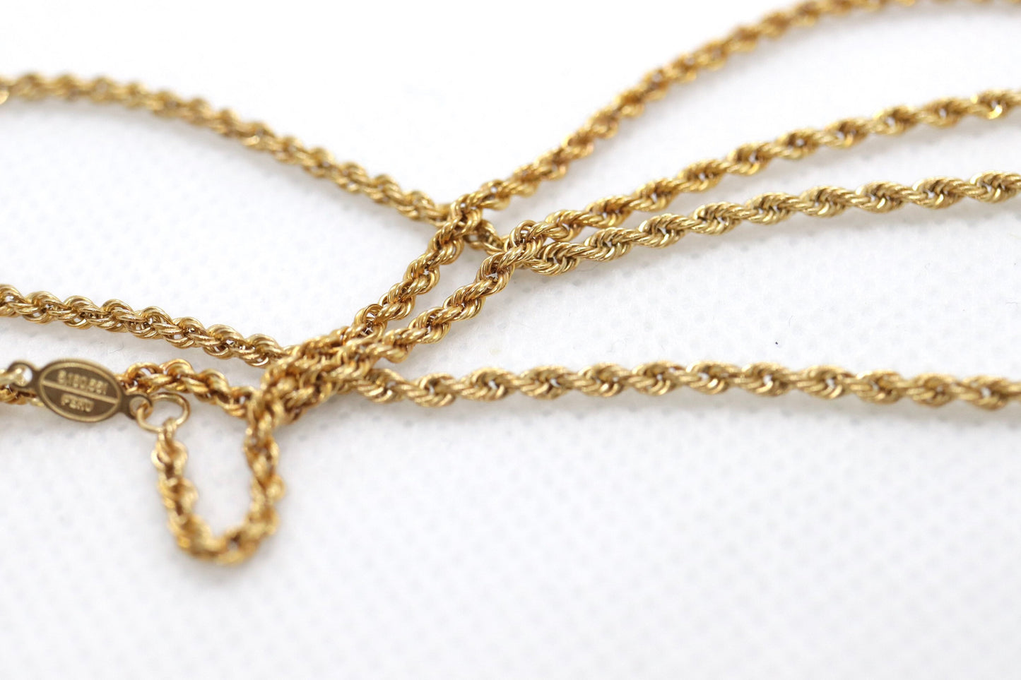 14k Rope Necklace. PERU 14k Hollow rope necklace. 20in 2mm wide