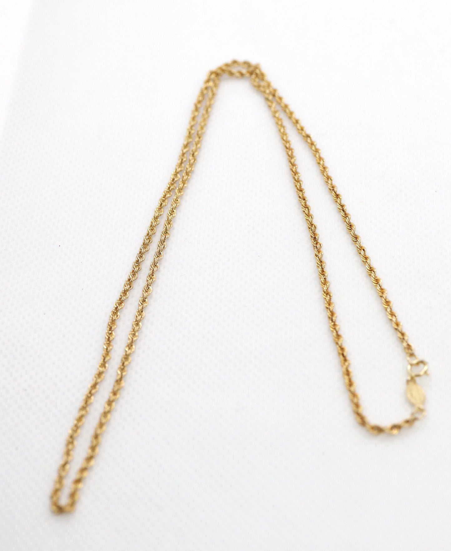 14k Rope Necklace. PERU 14k Hollow rope necklace. 20in 2mm wide