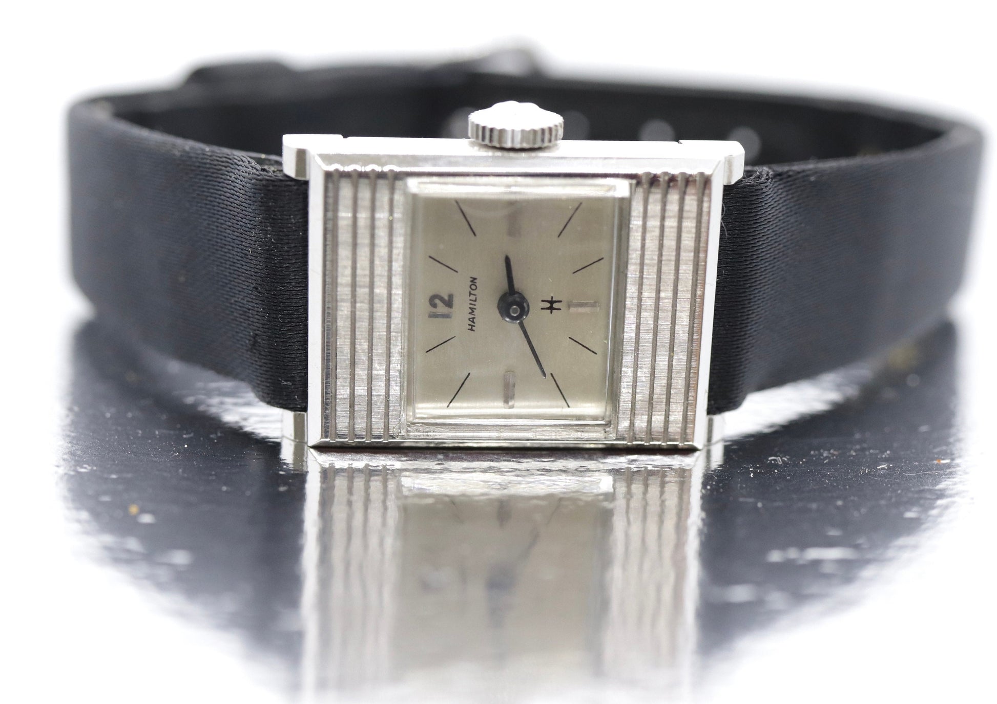 HAMILTON Watch. 14k White Gold Rectangle Ladies Hamilton mechanical wristwatch. 8345 Nevette