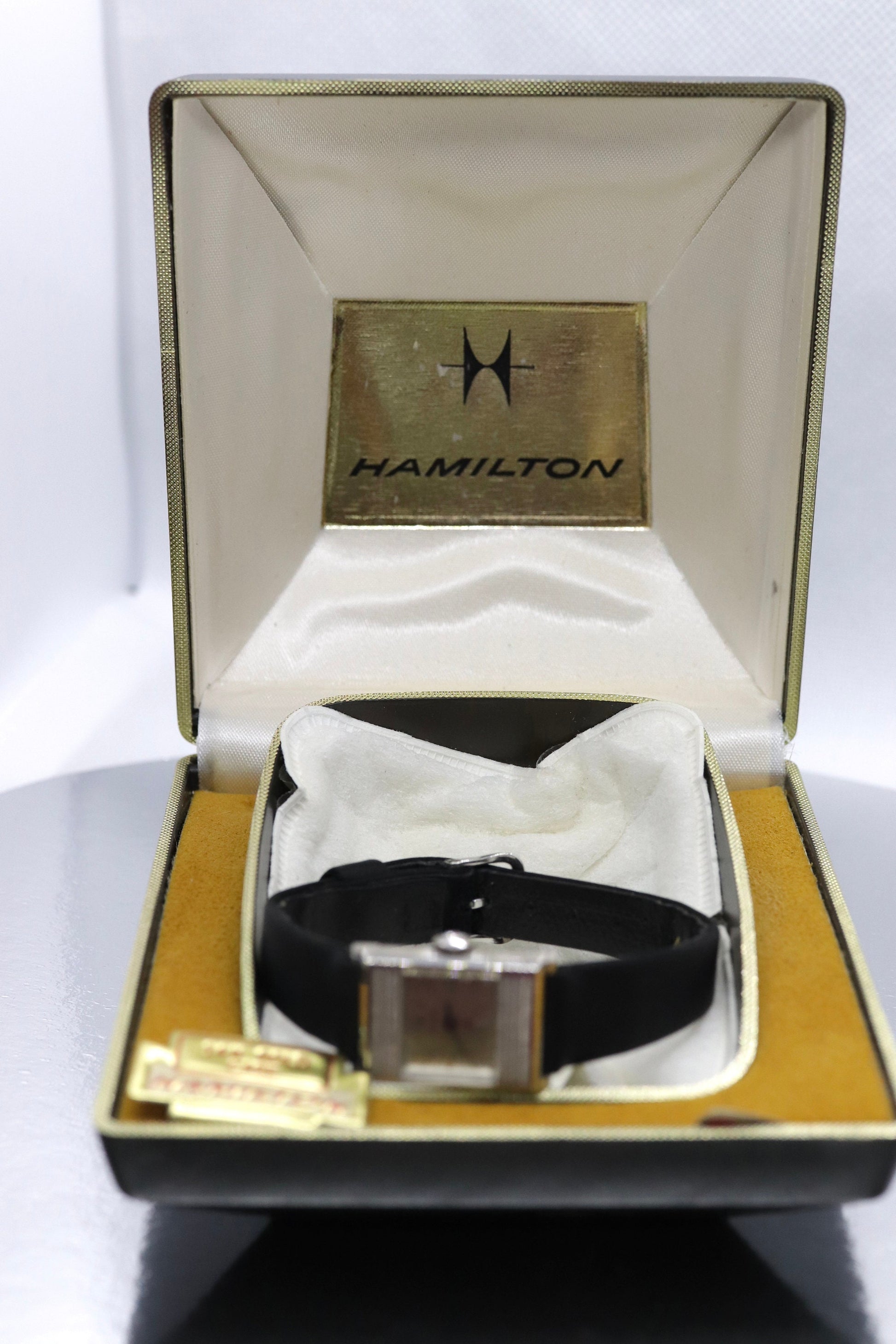 HAMILTON Watch. 14k White Gold Rectangle Ladies Hamilton mechanical wristwatch. 8345 Nevette