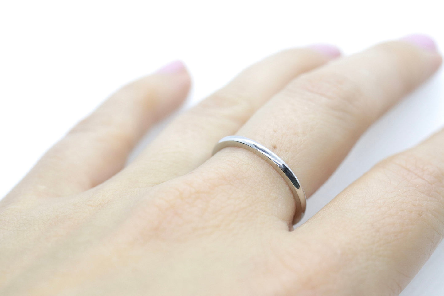 Platinum Band 2mm wide. Half round thin wedding band. Platinum ring. Band for Women and Men. Size 8.5. Platinum