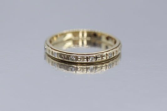 18k Art Deco Blossom Flower Engraved Design with diamonds Band. Flower Blossom eternity Ring. sz6
