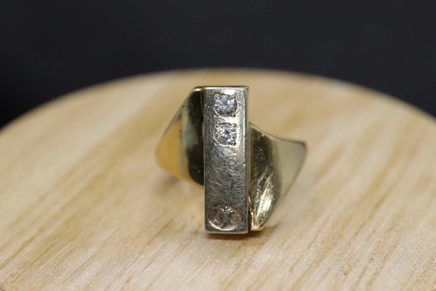 14k Jostens Twin DIAMOND ring. 14k White and Yellow gold bypass ring. Beautiful pinky ring. Sz4