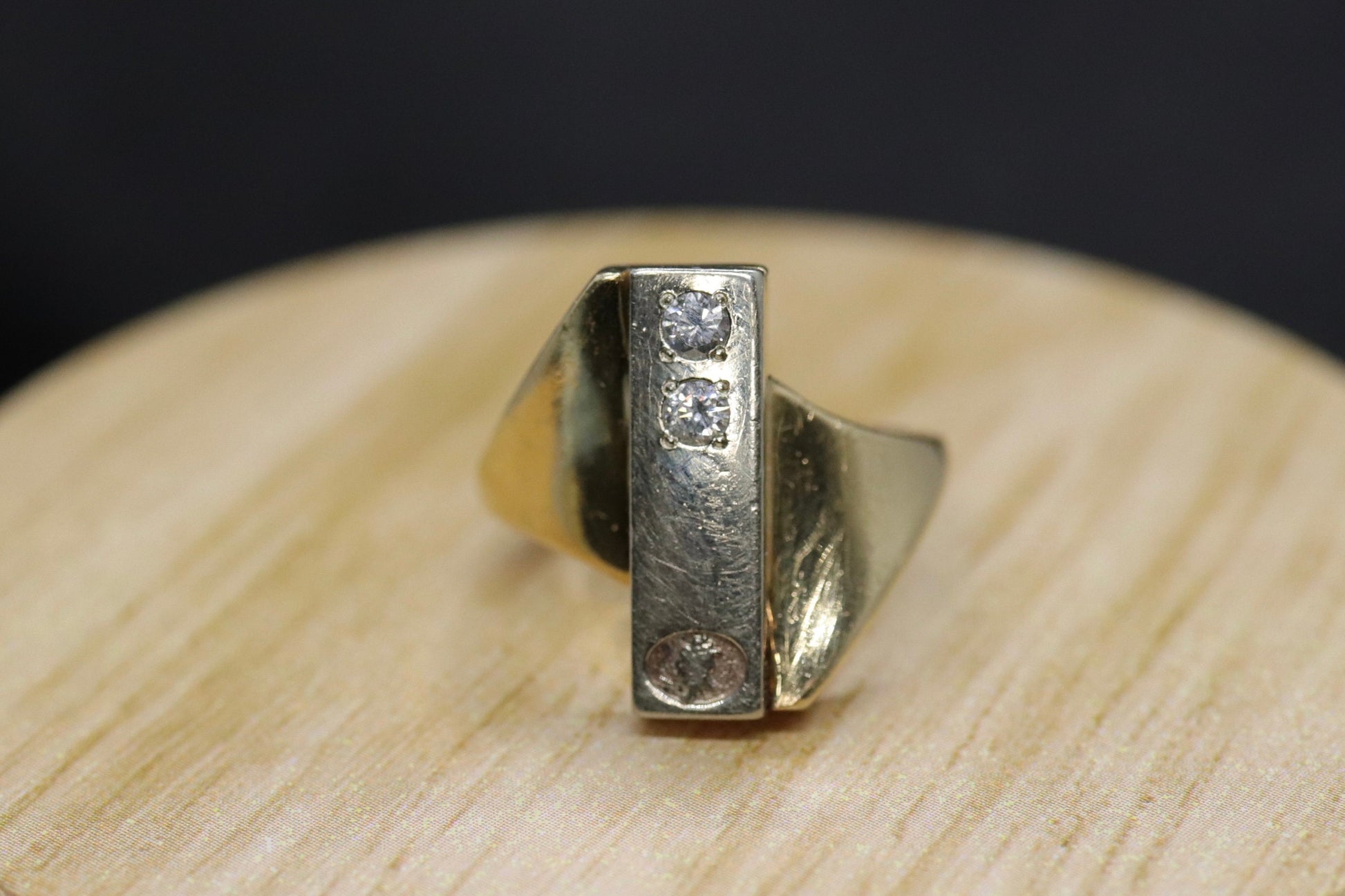 14k Jostens Twin DIAMOND ring. 14k White and Yellow gold bypass ring. Beautiful pinky ring. Sz4