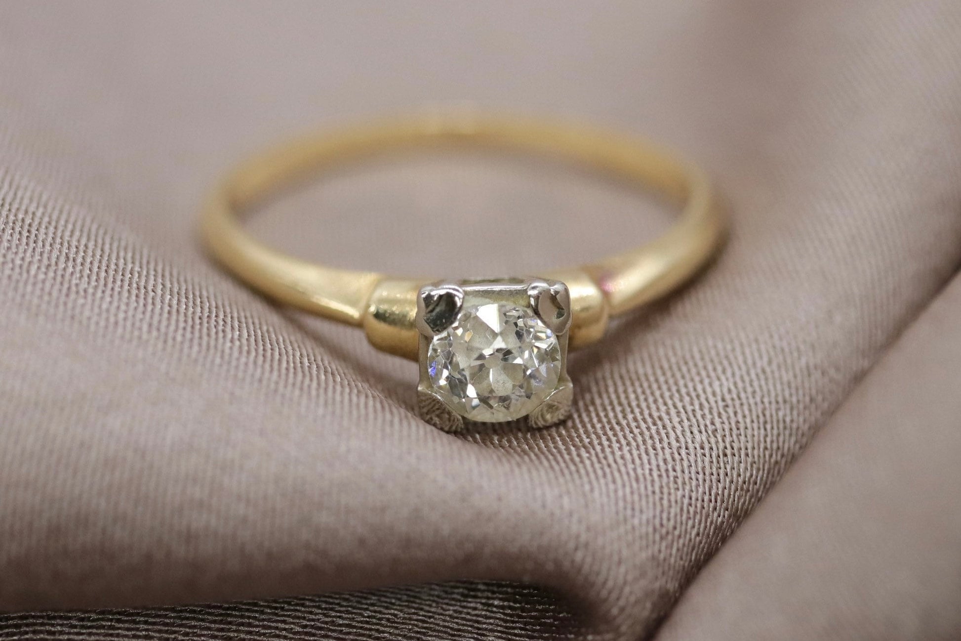 Art Deco Diamond ring. 14k Square Table Diamond 1930s Engagement ring.