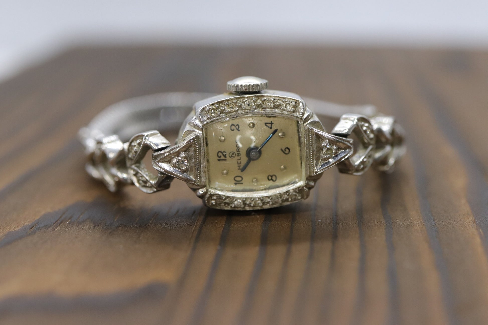 14k Helbros LADIES wrist watch. 14k Manual watch with 0.30ctw+/- diamonds.
