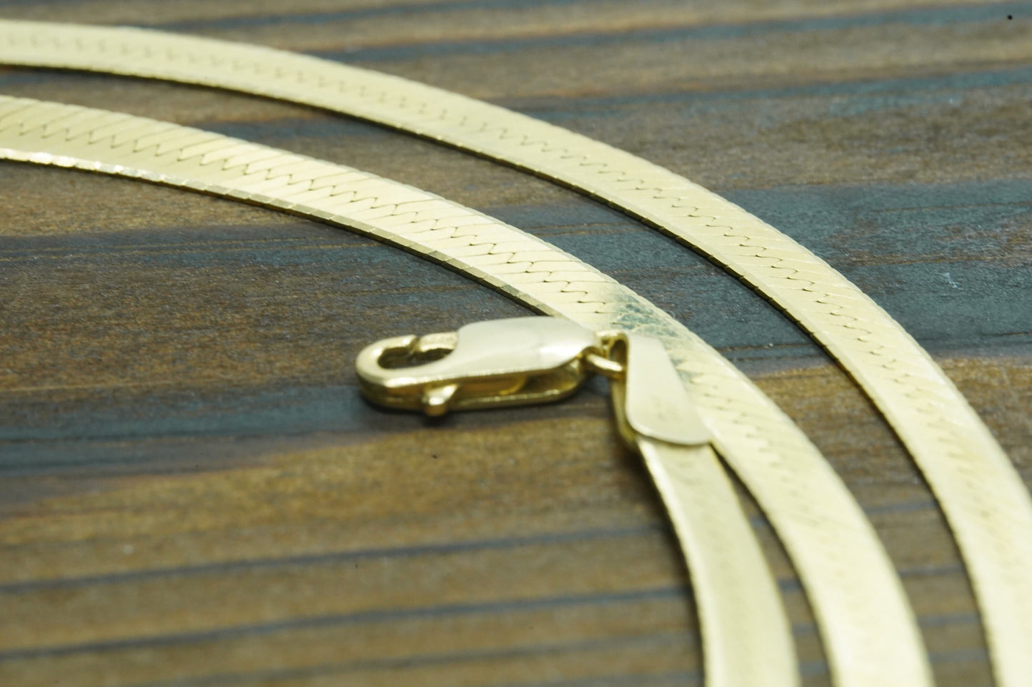 14k Herringbone Chain Necklace. 14k High Polish Gloss Necklace 4mm 29in 18.7grams