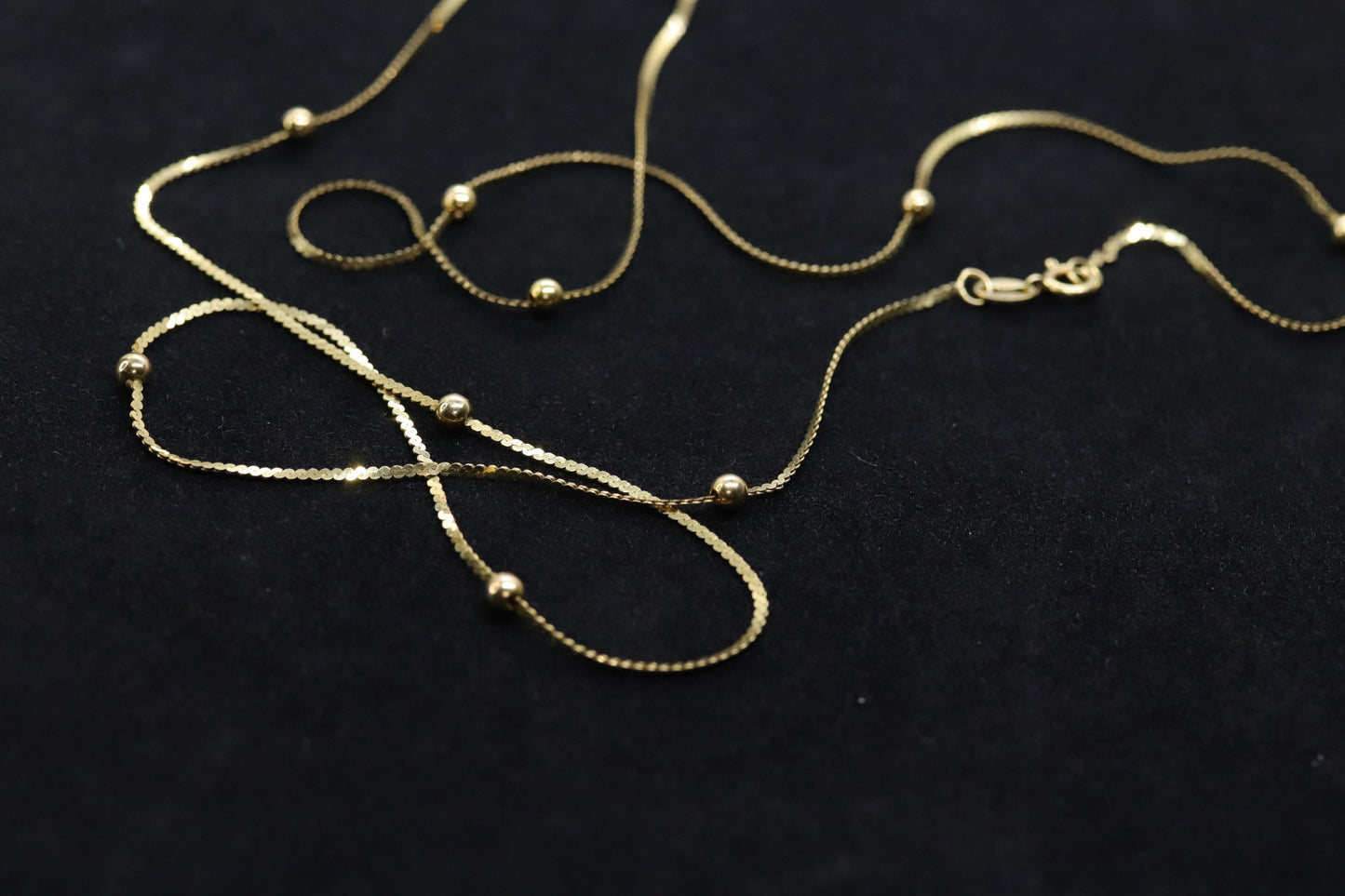 14k S-Link Serpentine BEAD necklace. Italy. 24in 1mm wide 2.7grams chain