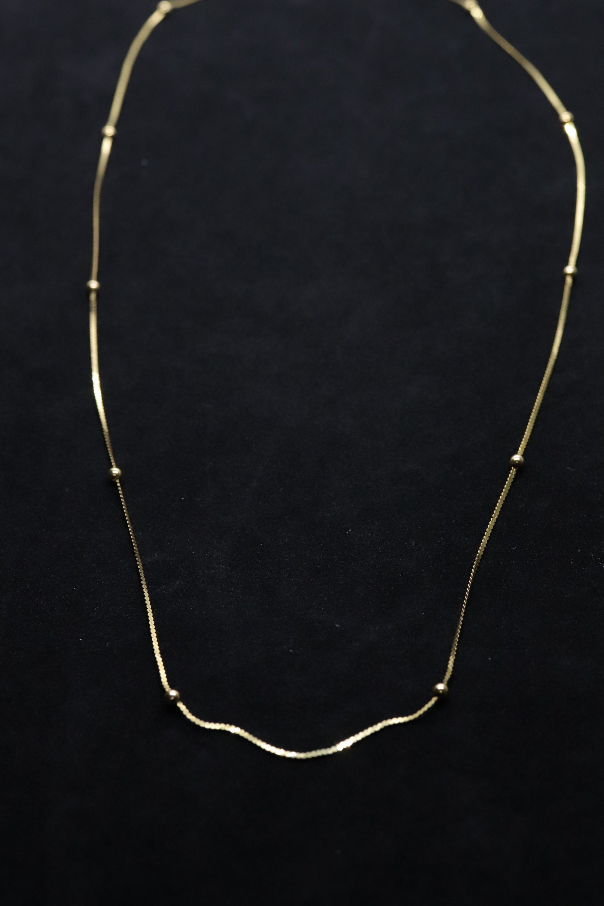14k S-Link Serpentine BEAD necklace. Italy. 24in 1mm wide 2.7grams chain