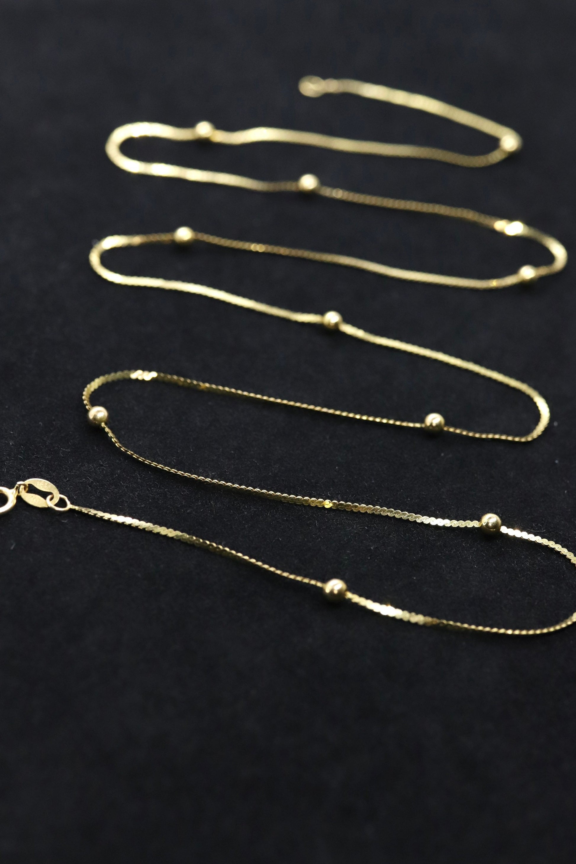 14k S-Link Serpentine BEAD necklace. Italy. 24in 1mm wide 2.7grams chain