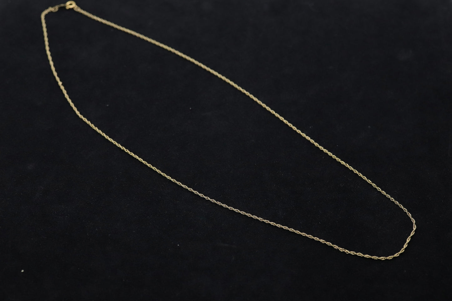 14k dainty twisted rope wheat chain necklace. 17in