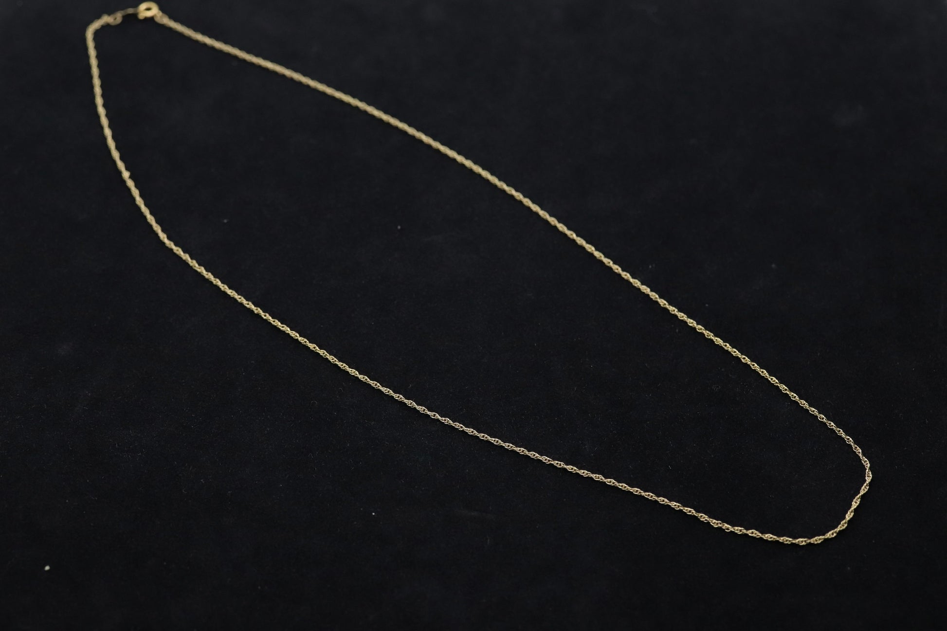 14k dainty twisted rope wheat chain necklace. 17in