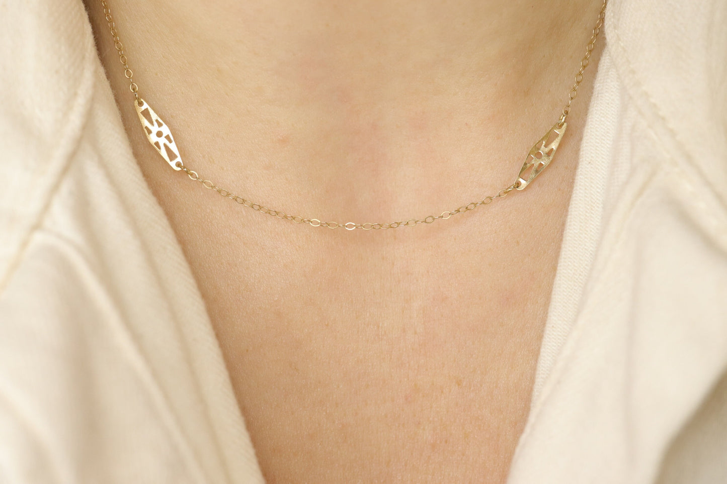 14k dainty ornate filigree cable chain necklace. 15in