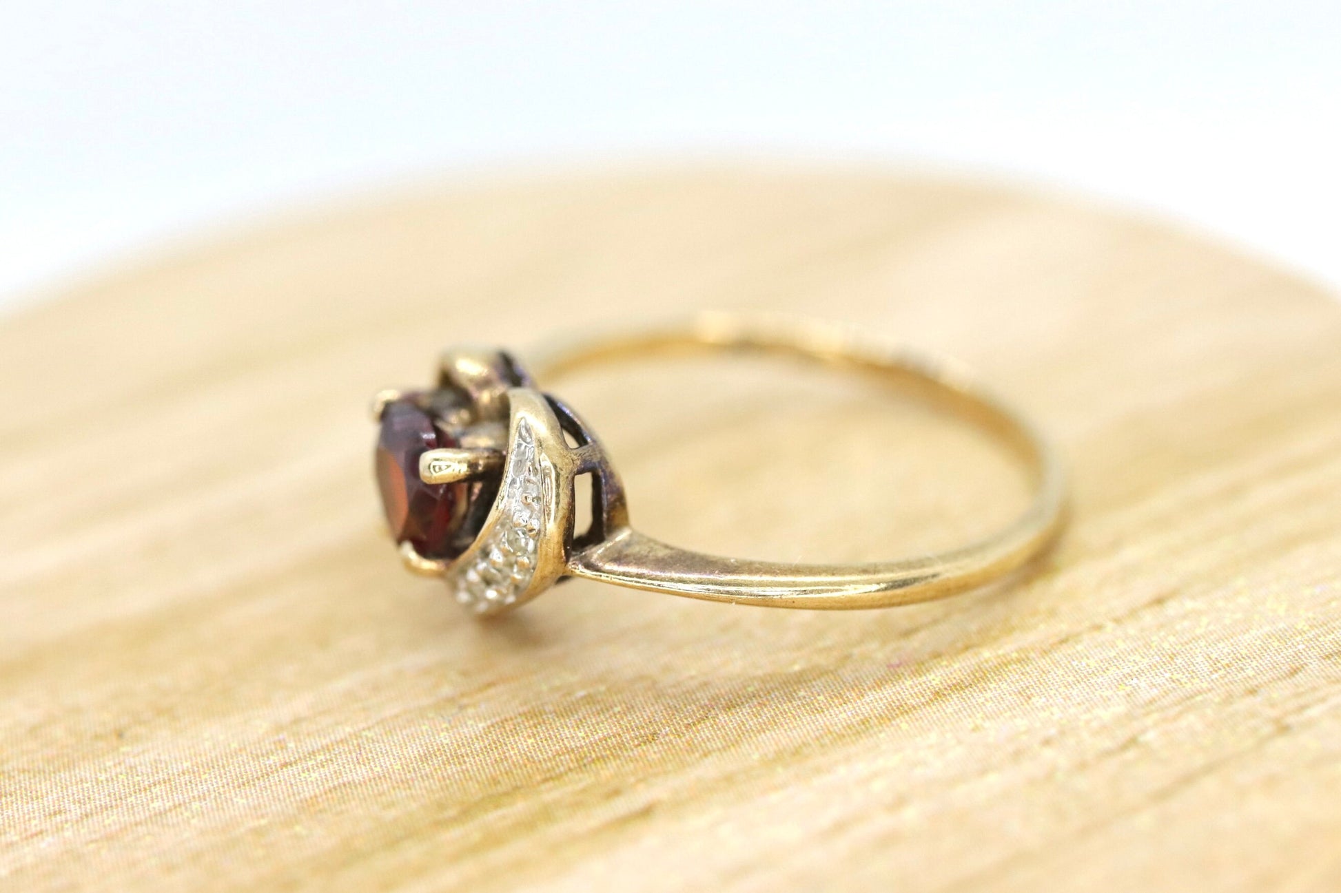 10k Garnet and Diamond Heart ring. Red Heart faceted gem ring