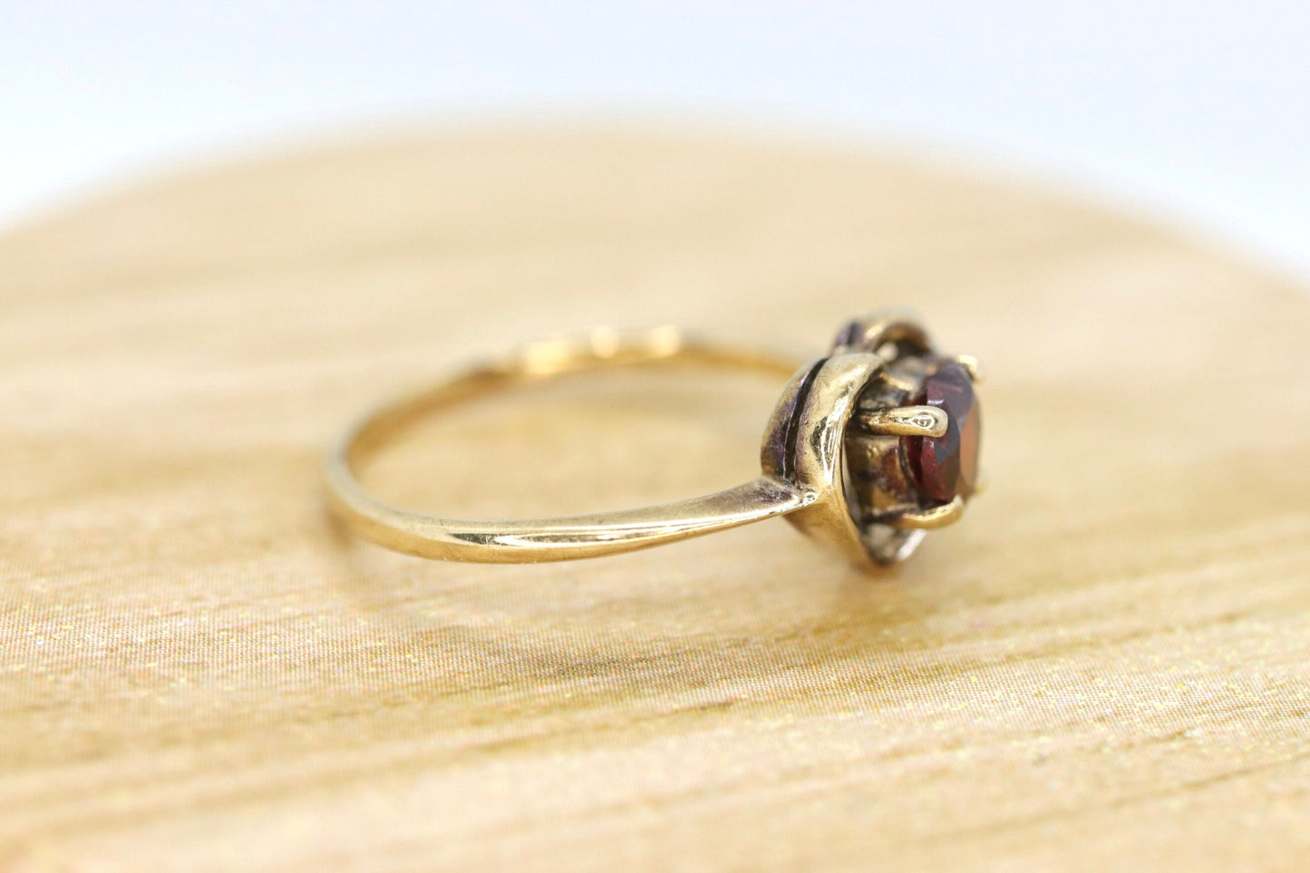 10k Garnet and Diamond Heart ring. Red Heart faceted gem ring