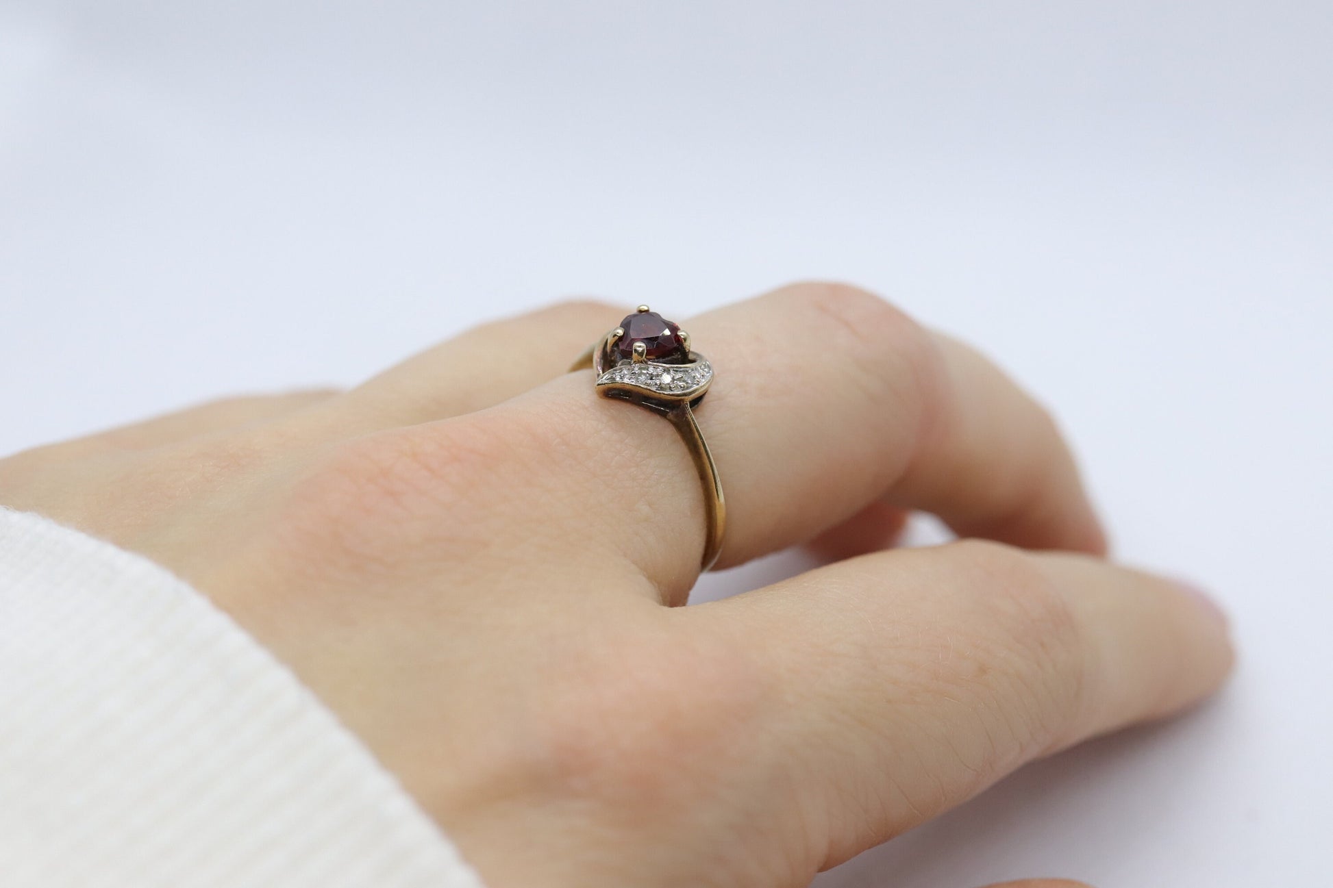 10k Garnet and Diamond Heart ring. Red Heart faceted gem ring