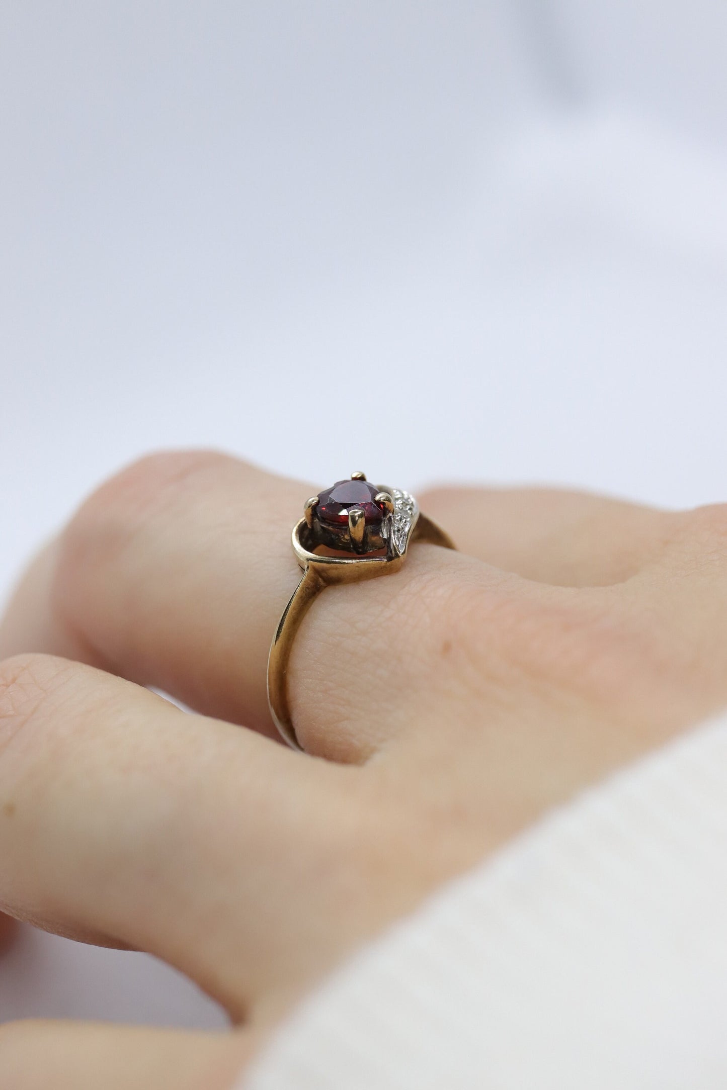 10k Garnet and Diamond Heart ring. Red Heart faceted gem ring