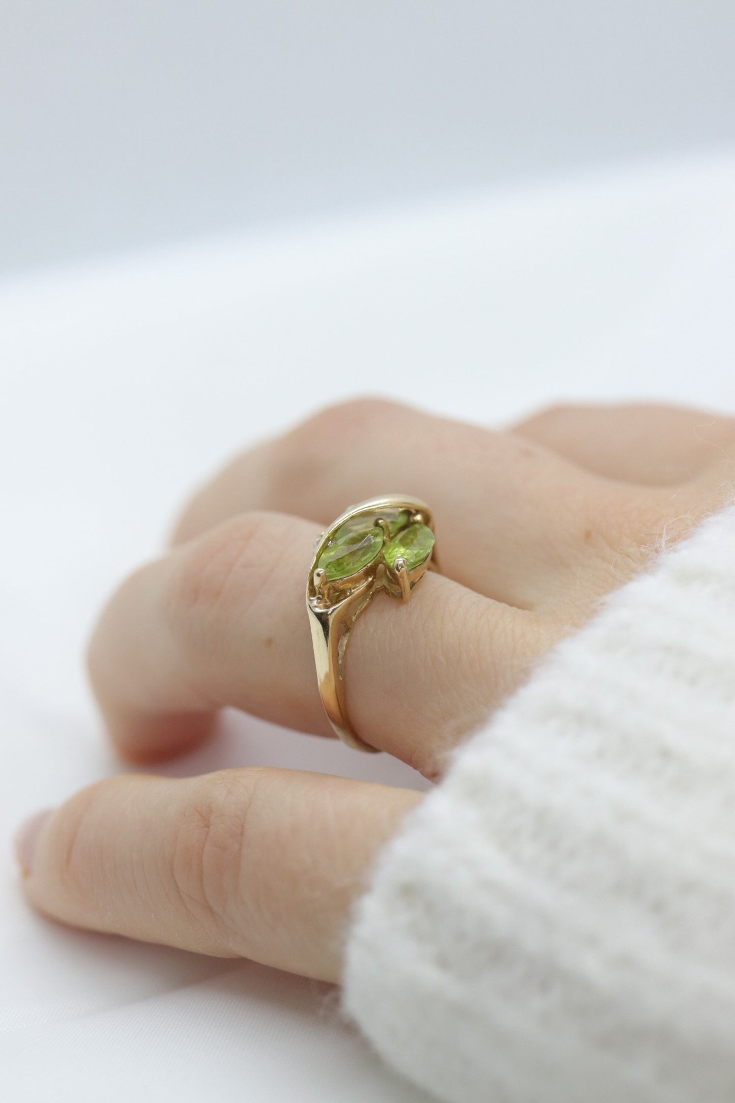 10k Peridot Marquise Leaf Motif Cluster ring. Peridot diamond ring.