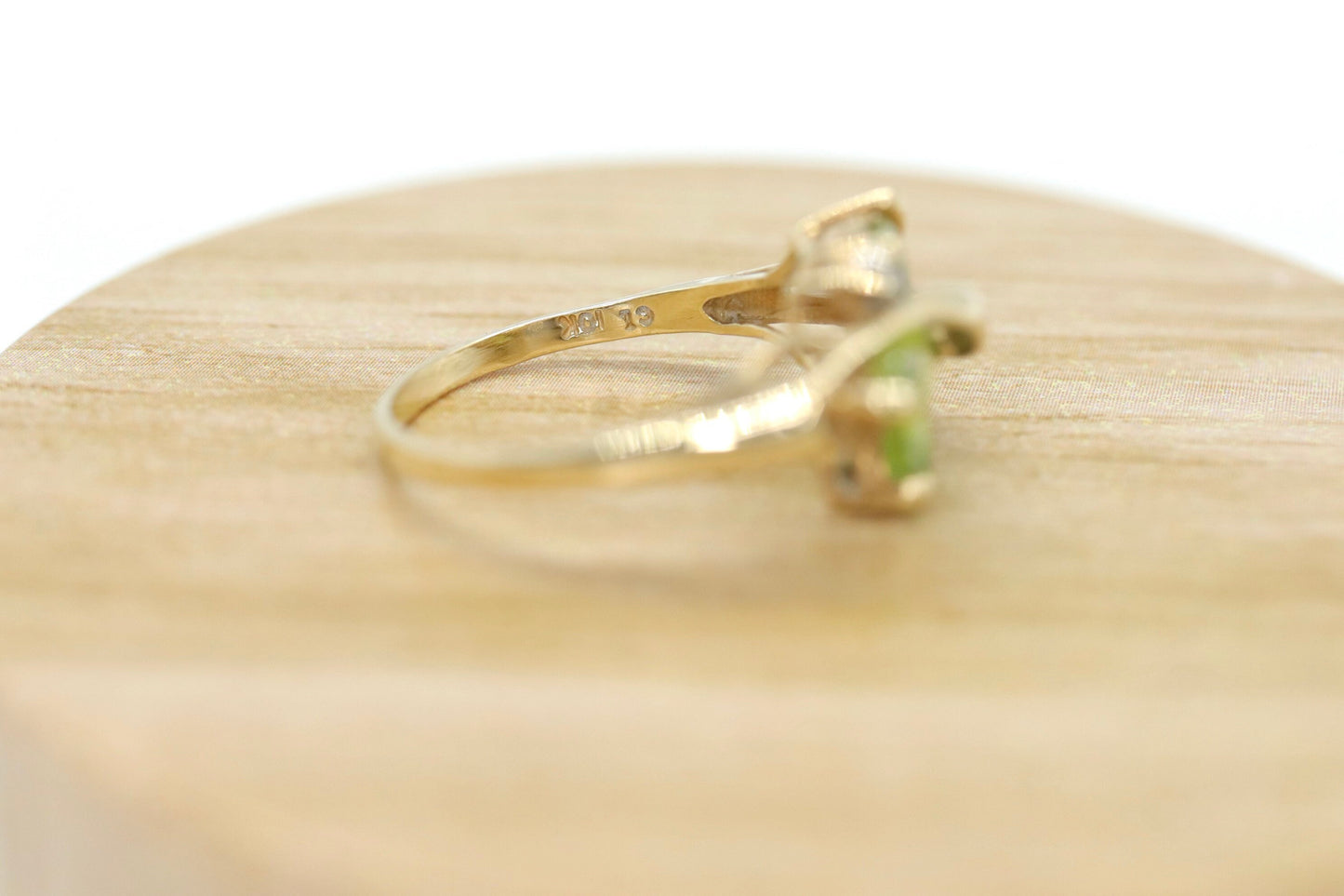10k Peridot Marquise Leaf Motif Cluster ring. Peridot diamond ring.