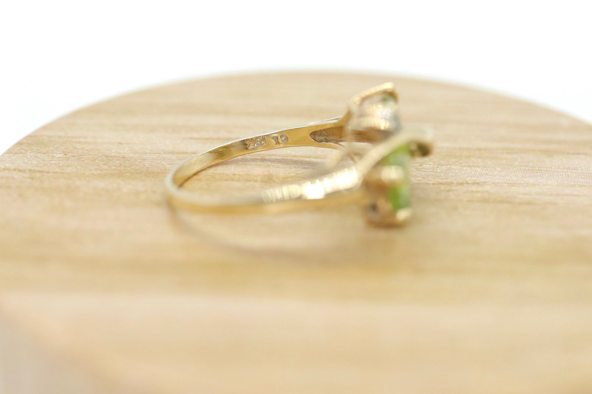 10k Peridot Marquise Leaf Motif Cluster ring. Peridot diamond ring.
