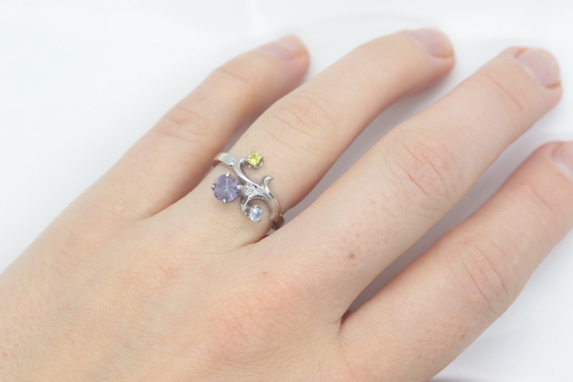 14k Blooming Flower and leaves ring. Multi gem Topaz flower ring.