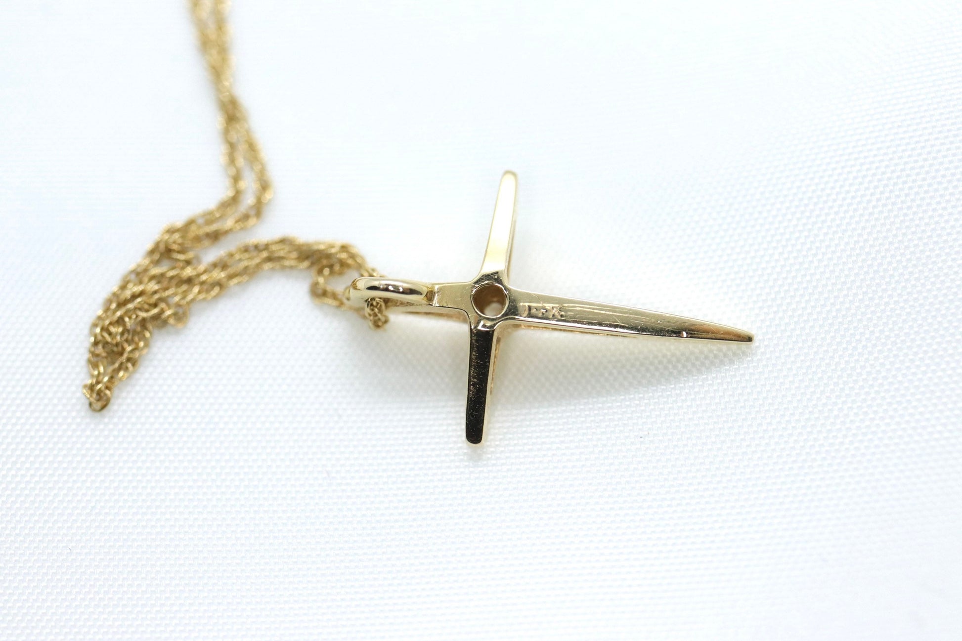 14k  Diamond cross. 14k Yellow gold crucifix with twisted rope necklace chain