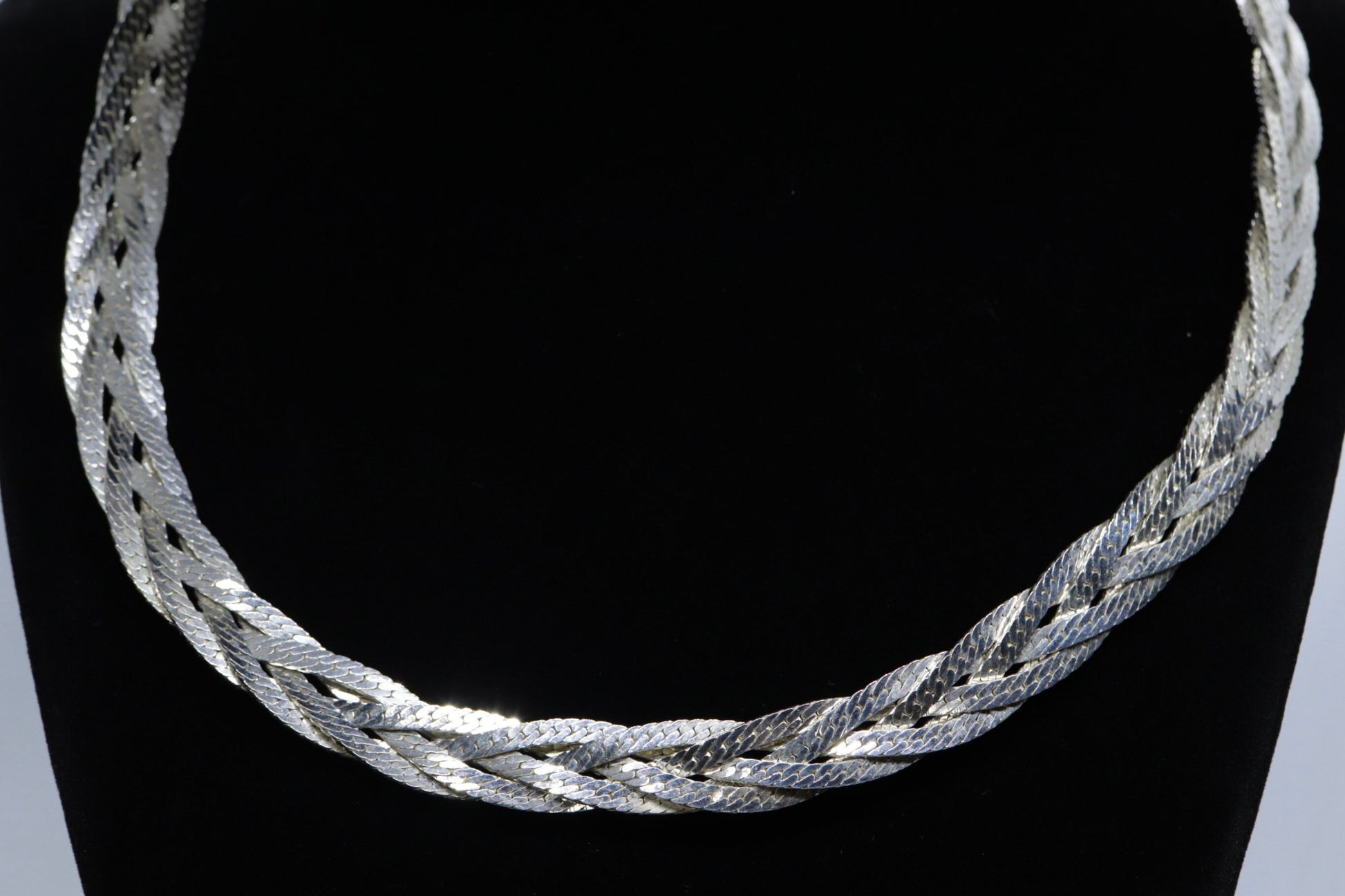 Vintage HEAVY Sterling Silver 925 Braided Herringbone Chain Necklace 10mm and 22in 44.9g st(10/06)