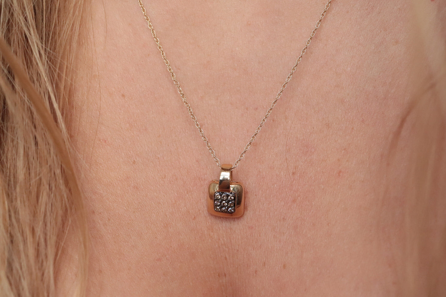 14k Diamond Pave Square Pendant and Necklace. st(74/75)