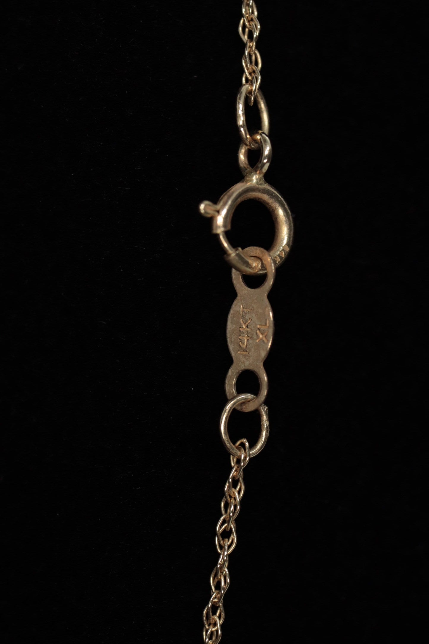 14k 3 Diamond Past Present Future Journey Pendant. 14k Yellow gold cluster diamond pendant Rope necklace. st (74/75)