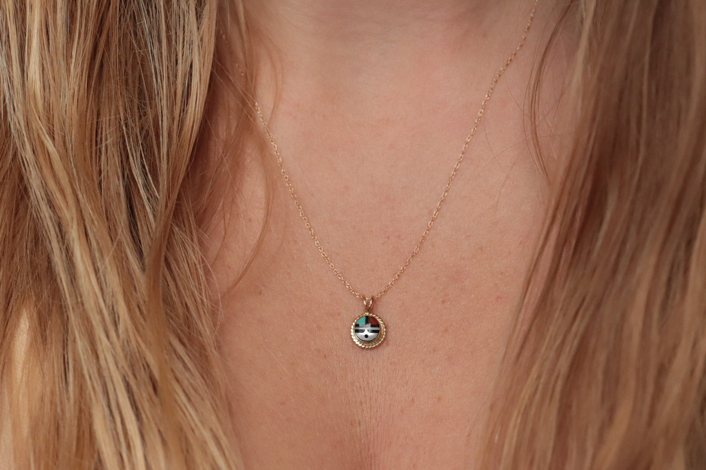 14k Zuni Pendant. Navajo Mop Turquoise Carnelian Inlay in a round canister setting. st(92/00)