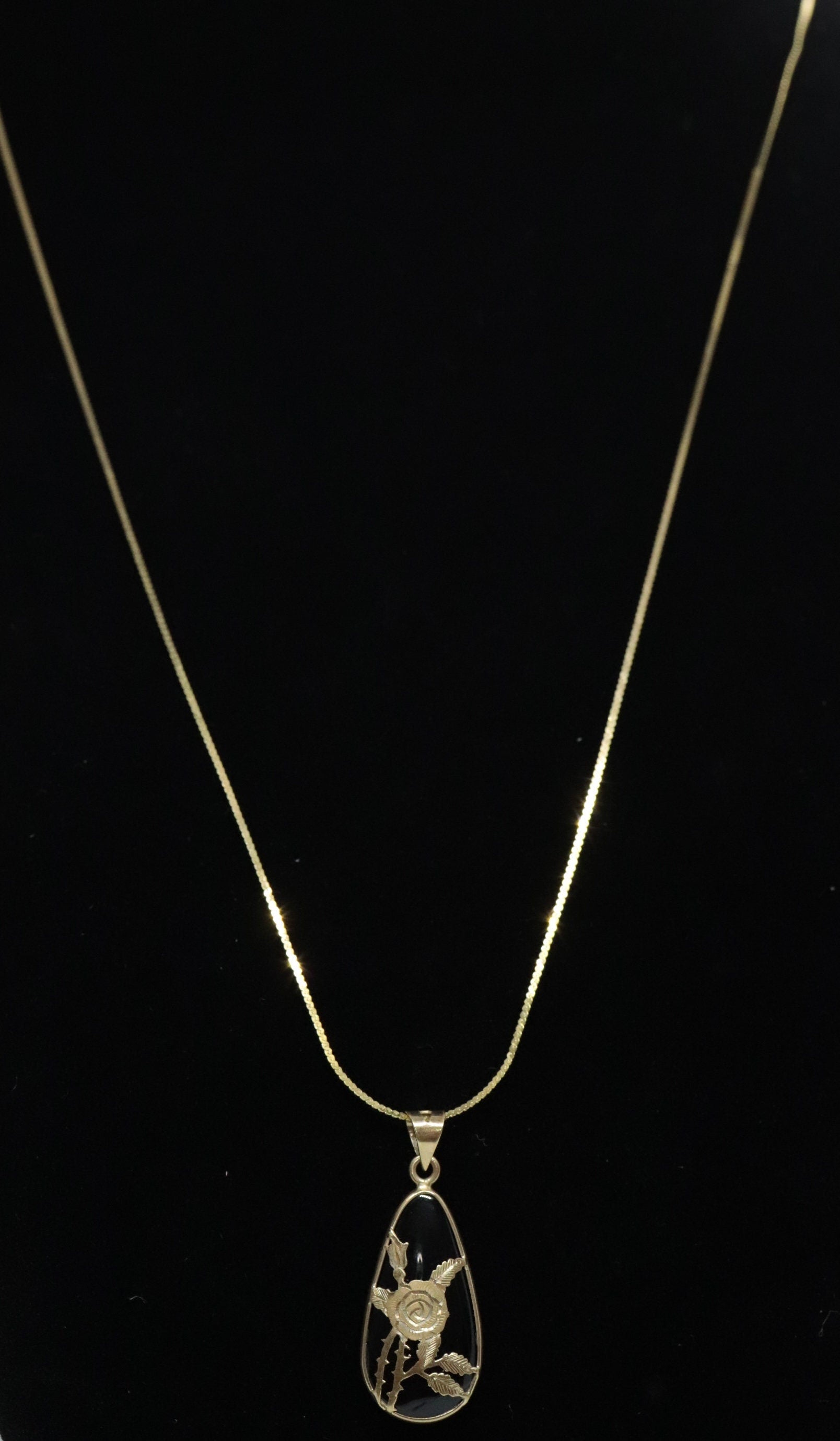 14k Rose Flower setting and a Smoky Quartz Pendant. Engraved and Stamped ROSE Necklace st(63/25)