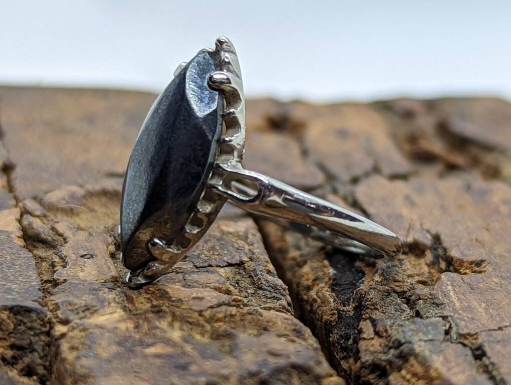Marquise Hematite ring. 10k white gold Hematite ring. Navette Hematite ring. St(89/70)