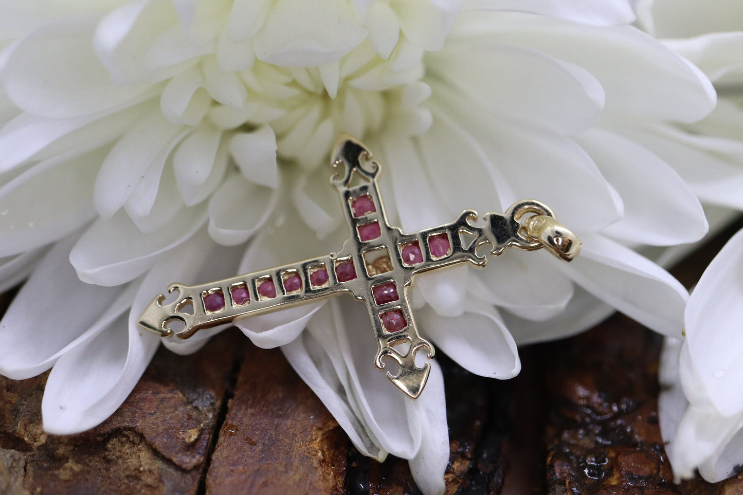 14k Ruby Cross Pendant. Crucifix Christian channel set rubies. st(80/50)