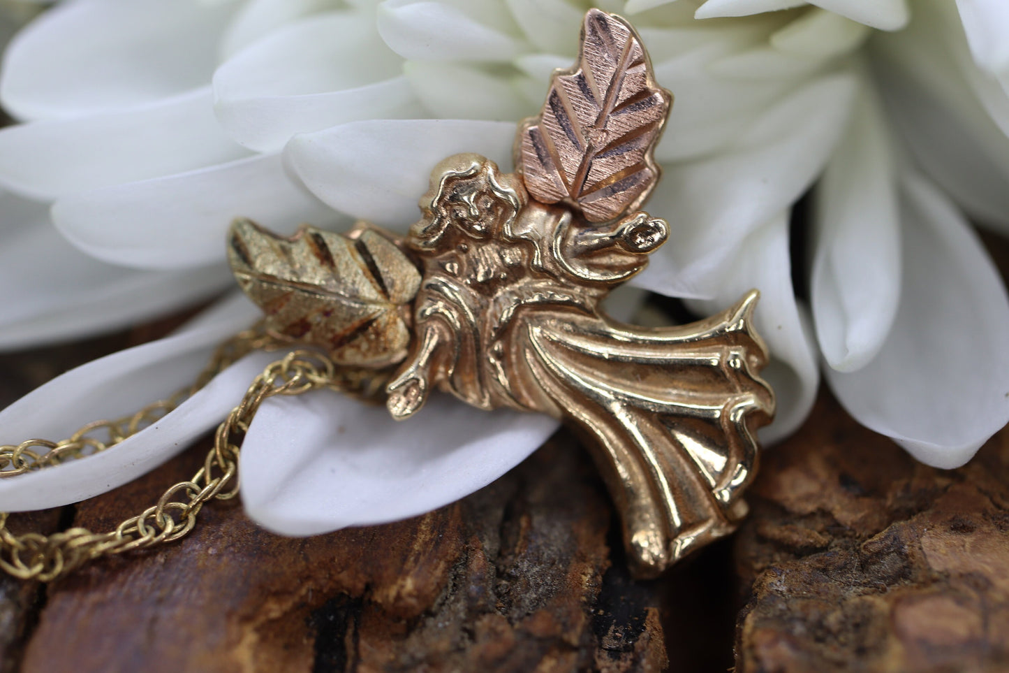 Black Hills Gold Angel Pendant. 10k multi tone Black Hills Gold Guardian Angel Pendant (34/50)