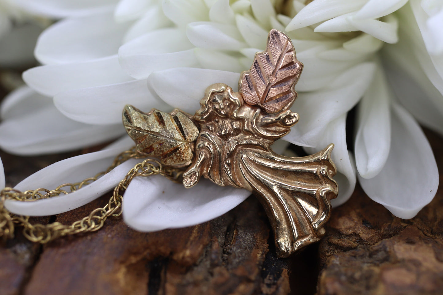 Black Hills Gold Angel Pendant. 10k multi tone Black Hills Gold Guardian Angel Pendant (34/50)