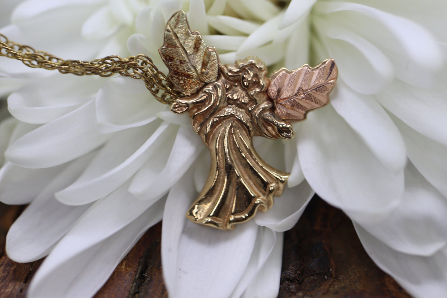 Black Hills Gold Angel Pendant. 10k multi tone Black Hills Gold Guardian Angel Pendant (34/50)