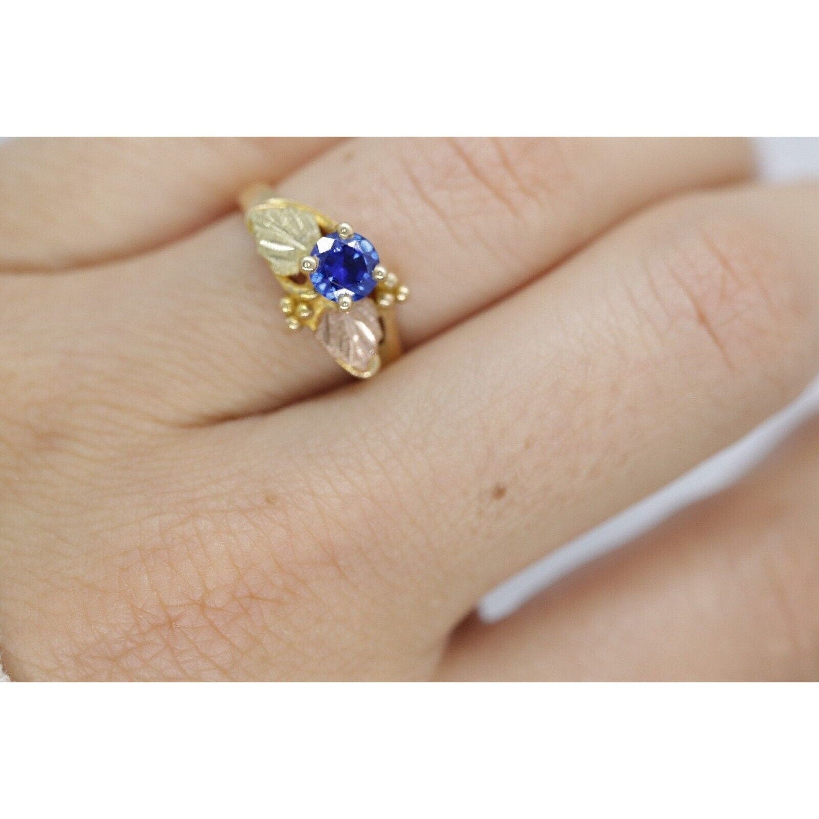 Black Hills Gold Ring beautiful Blue SAPPHIRE. 10k Multi-Tone Black Hills Gold