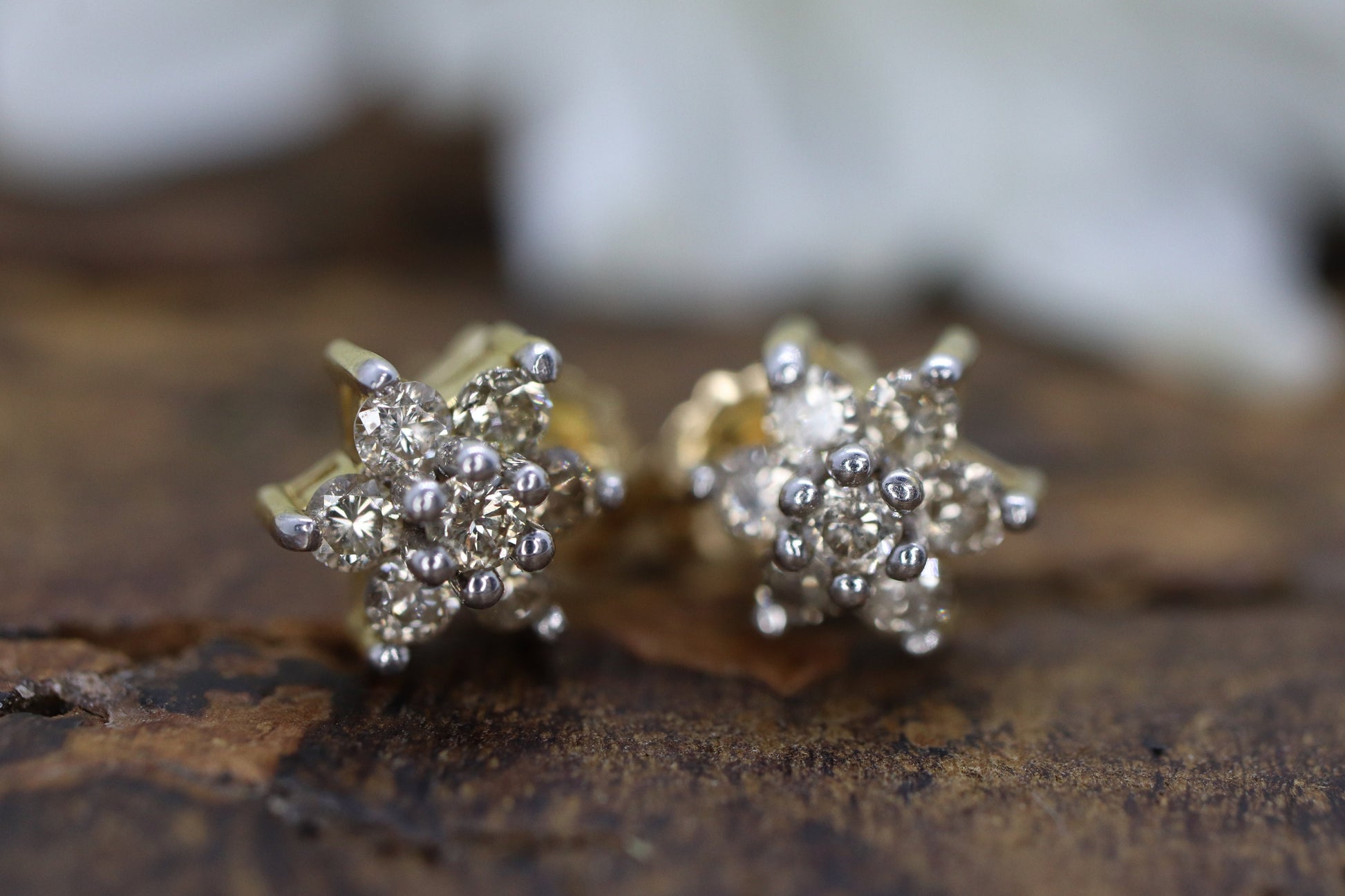 Diamond Flower Cluster Earrings.  Diamond Daisy 14k stud earrings. Diamond Stud 14k Yellow Gold Earrings. 0.35 ctw. st57/50