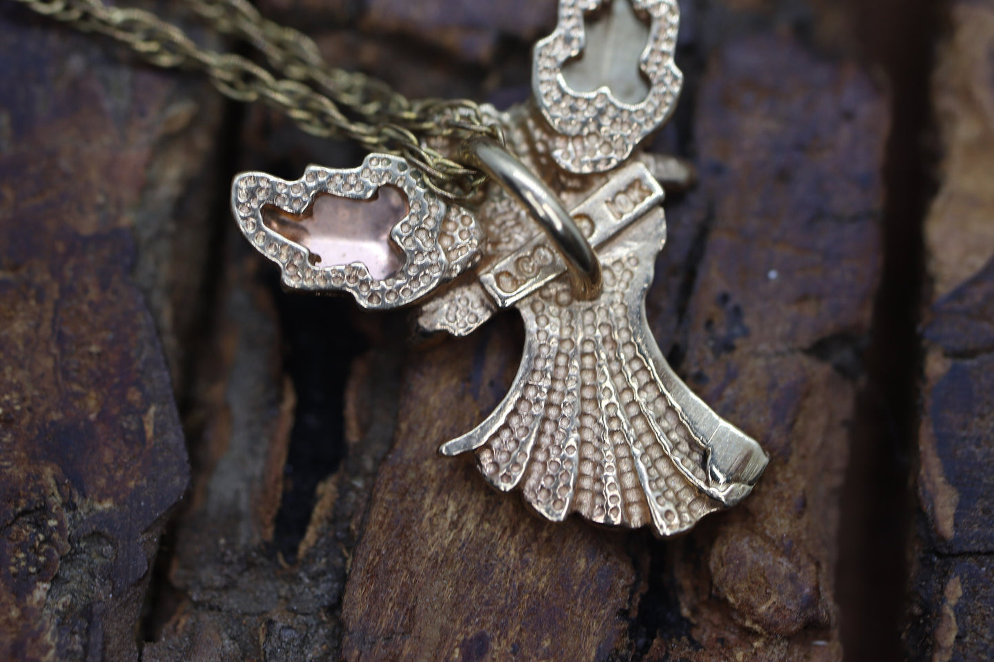 Black Hills Gold Angel Pendant. 10k multi tone Black Hills Gold Guardian Angel Pendant (34/50)