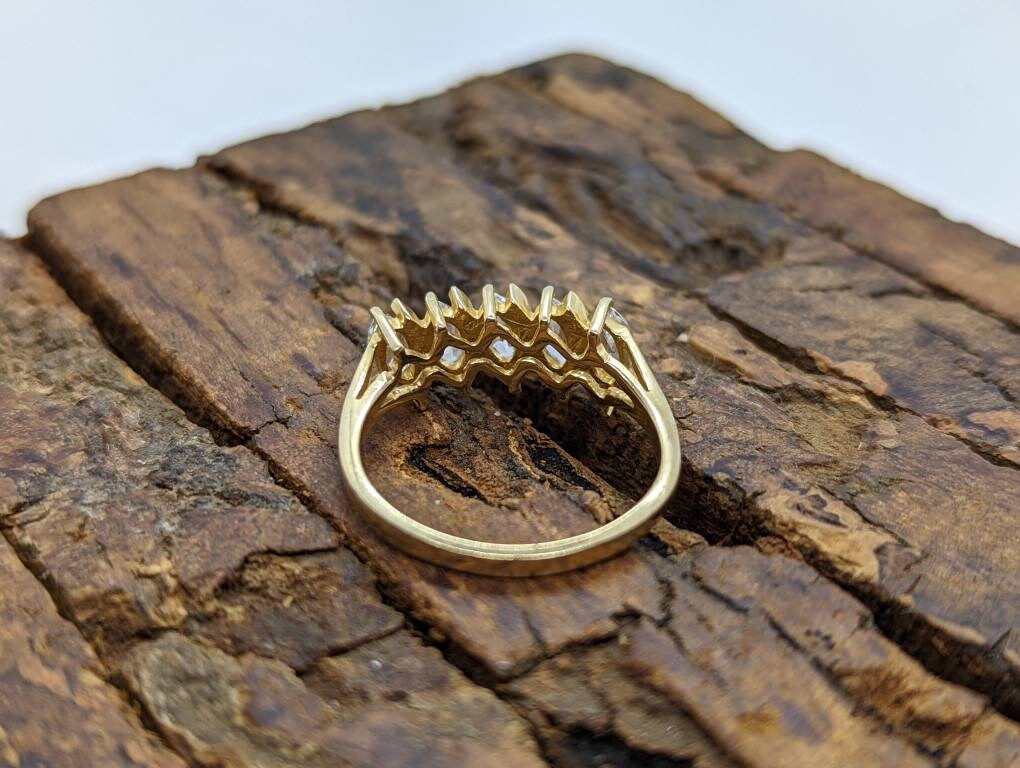 14k Marquise Diamond CZ Ring. Yellow Gold and CZ band st(88/11)