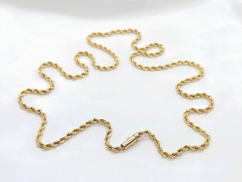 14k Heavy Rope Necklace. 14k Long Rope Necklace. 21.8grams 25in length 3mm width st(736)